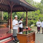 Kepala Dinas Pemajuan Masyarakat Adat Provinsi Bali Lantik dan Ambil Sumpah PPPK Paruh Waktu