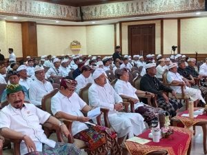 Kadis PMA Dampingi Gubernur Bali Hadiri Puncak Loka Sabha VI Pratisentana Bandesa Manik Mas