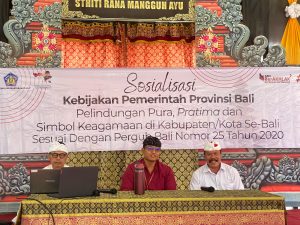 Bidang Pembinaan Pembangunan Desa Adat Sosialisasikan Pergub Perlindungan Pura, Pratima, dan Simbol Keagamaan di Karangasem